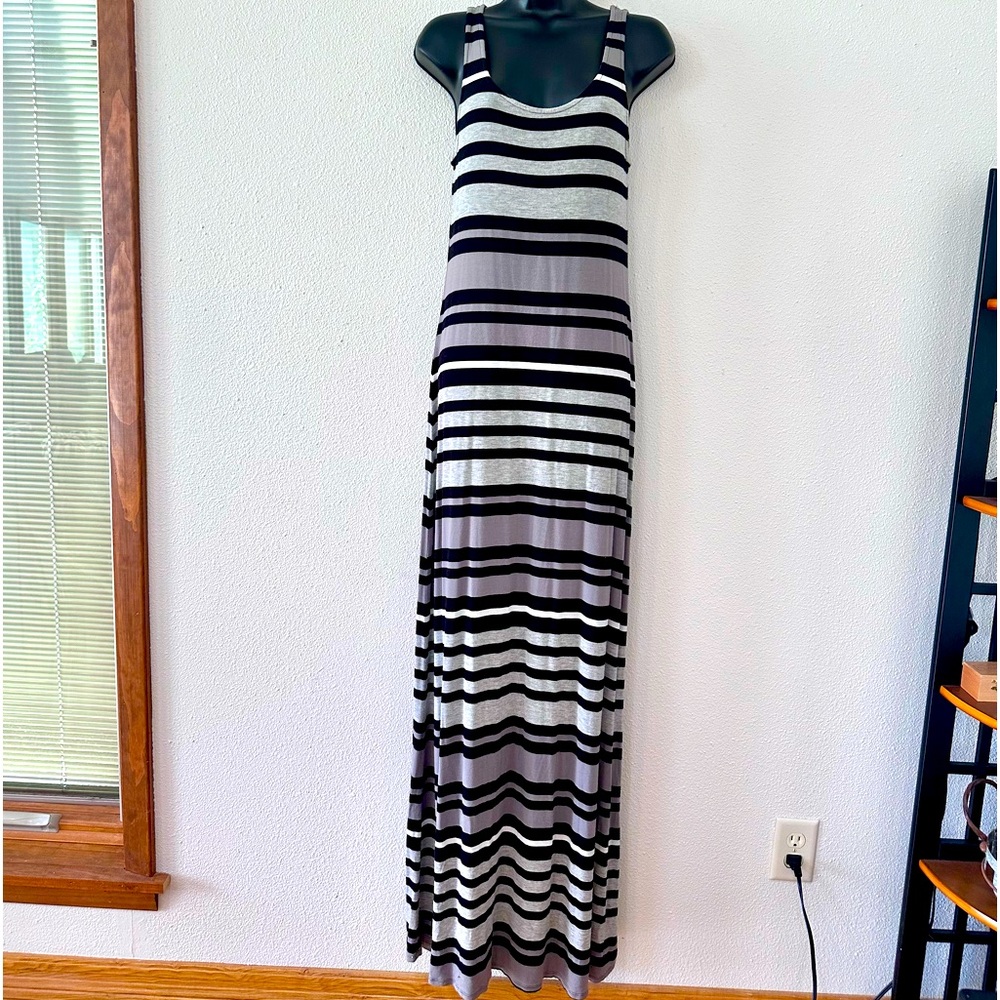 Merona size M maxi dress
